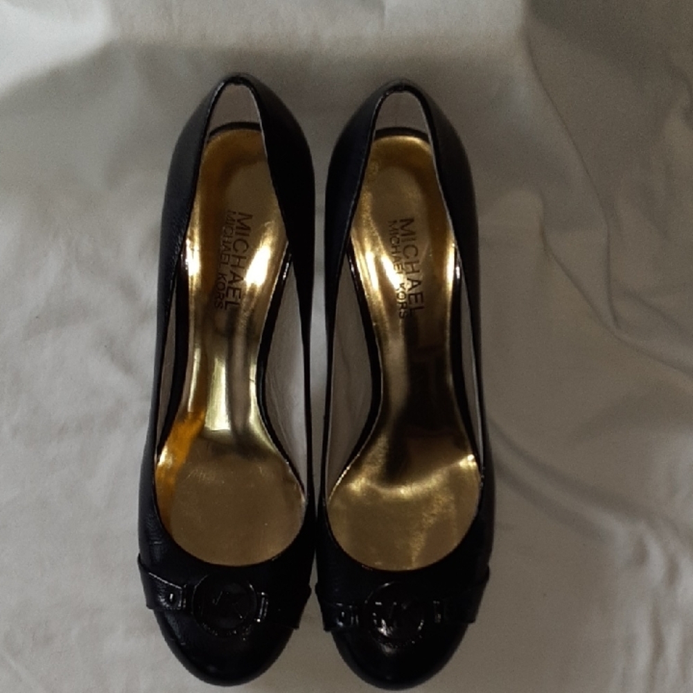 Michael Kors Black Heels with Sparkly Finish